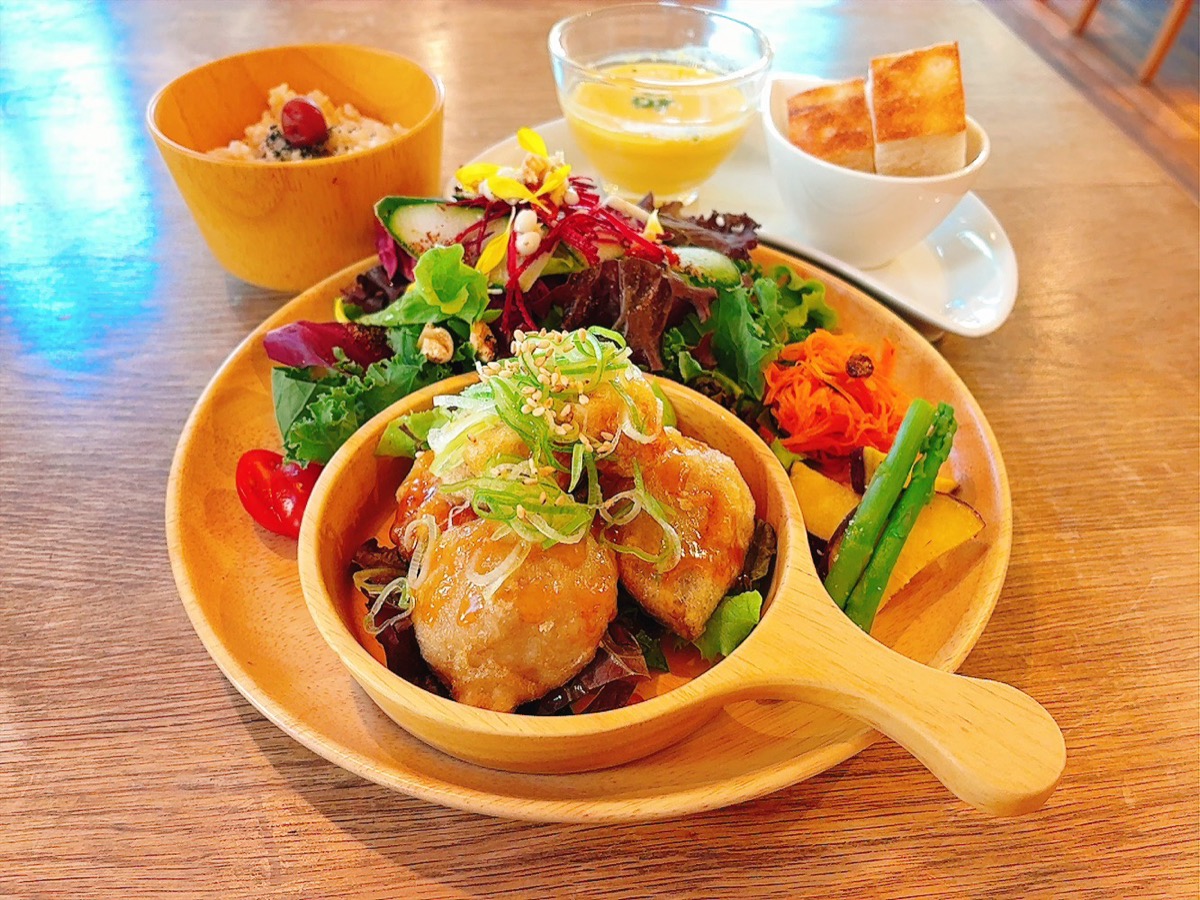 いまの新月メニュー・二子里芋と畑のお肉のから揚げ